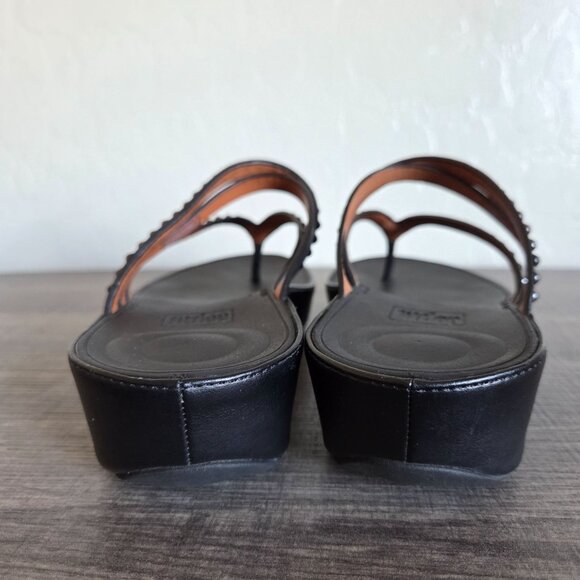 FitFlop Linny Leather Rhinestone Criss-Cross Toe Post Sandal Black Size Womens 8 - Picture 4 of 9